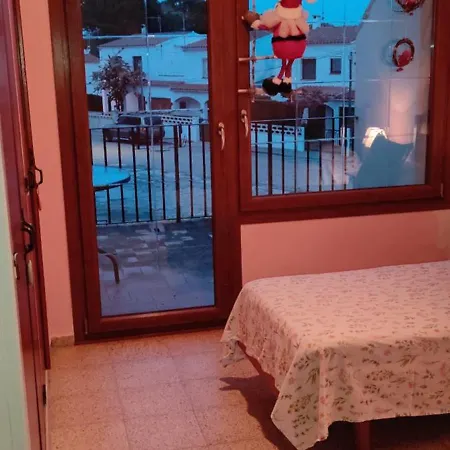 Homestay szállás Romani - Casa Compartida Con Propietario - Bano Compartido *
